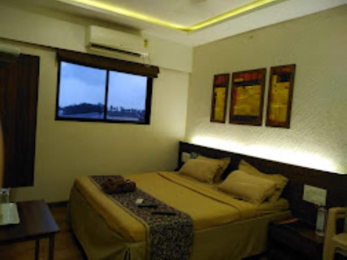 Hotel Maratha Residency,Ratnāgiri Екстериор снимка