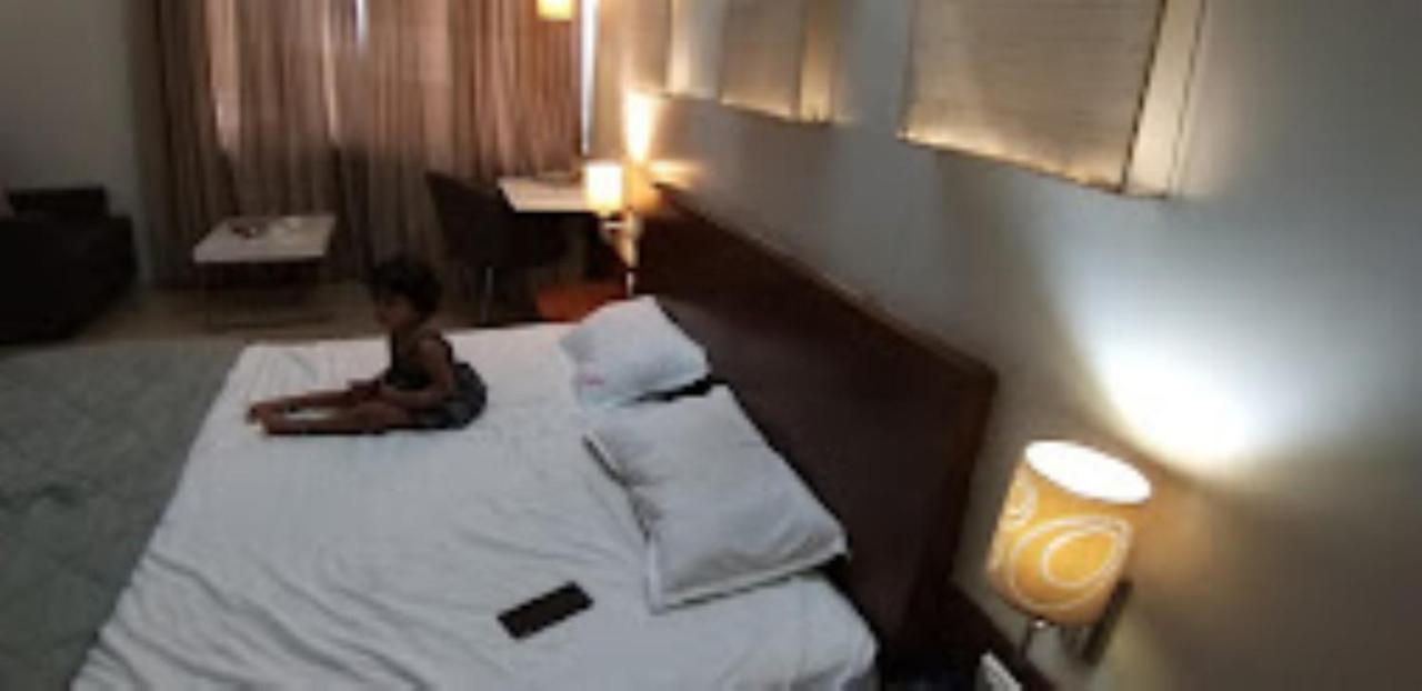 Hotel Maratha Residency,Ratnāgiri Екстериор снимка