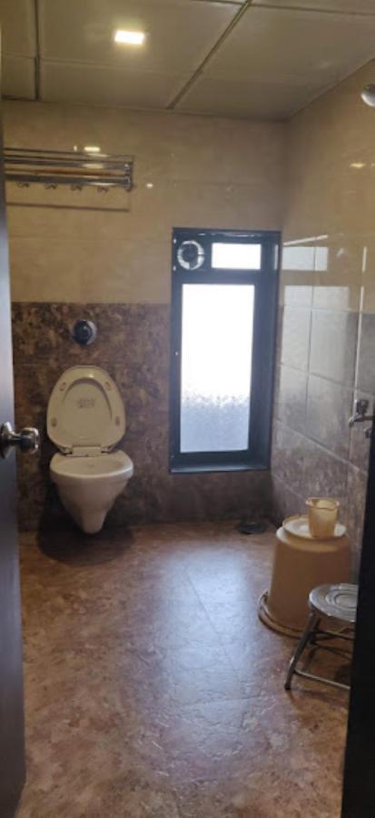 Hotel Maratha Residency,Ratnāgiri Екстериор снимка